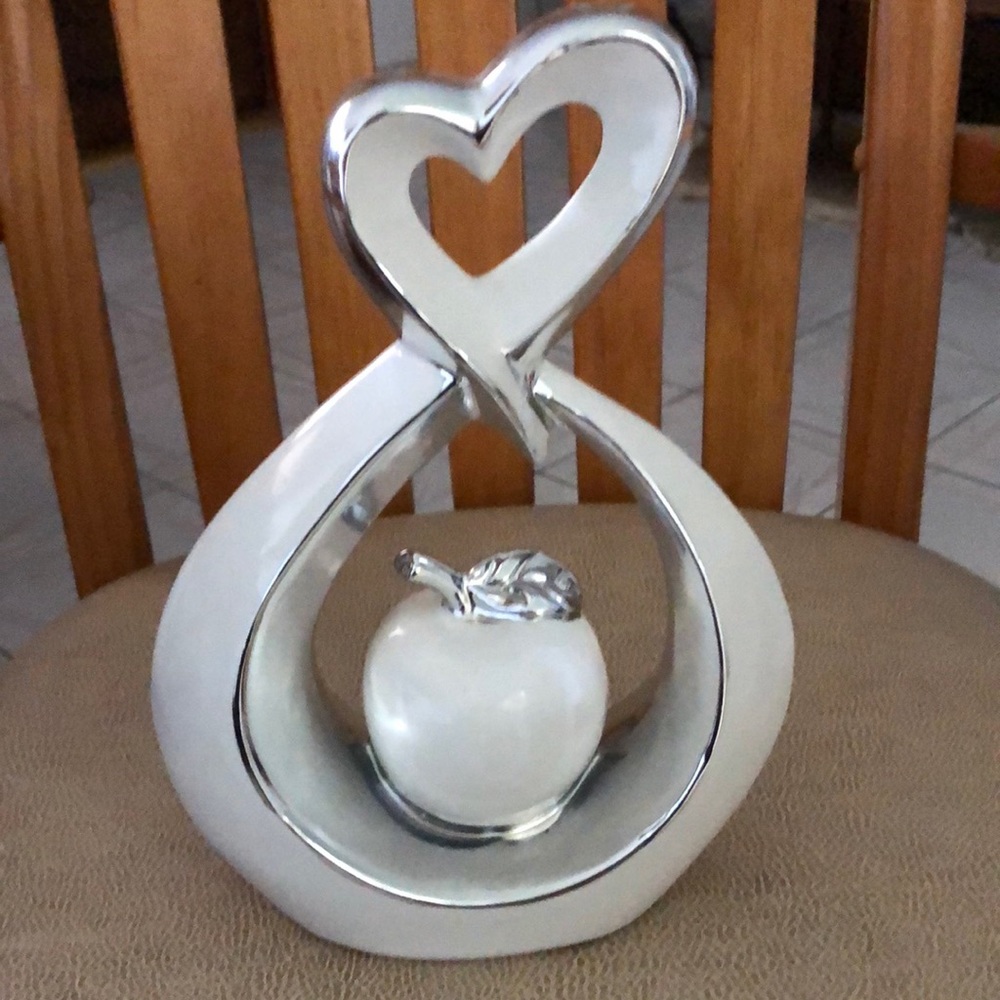 Ceramic decoration